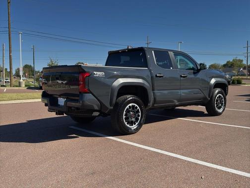 2024 Toyota Tacoma TRD Off Road