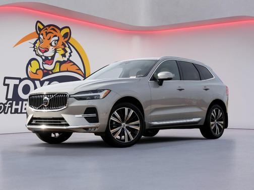 2022 Volvo XC60 B5 Inscription