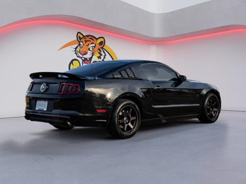2013 Ford Mustang V6 Premium