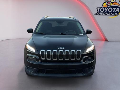 2015 Jeep Cherokee Sport