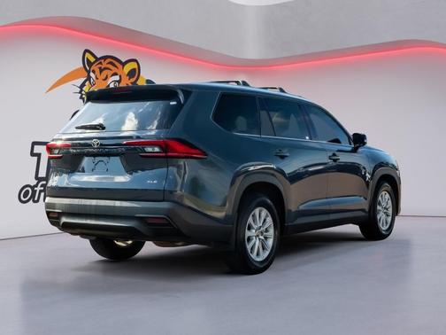 Storm Cloud 2024 Toyota Grand Highlander XLE