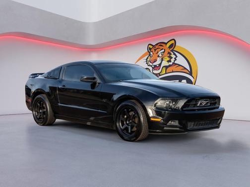2013 Ford Mustang V6 Premium