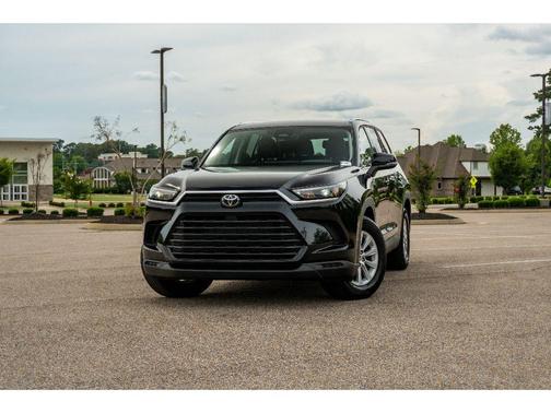Midnight Black Metallic 2025 Toyota Grand Highlander XLE