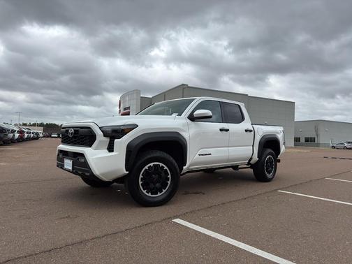 2024 Toyota Tacoma TRD Off Road
