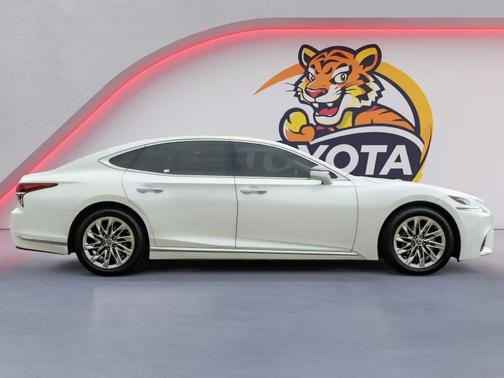 Eminent White Pearl 2018 Lexus LS 500 Base