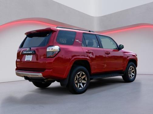 2024 Toyota 4Runner TRD Off Road