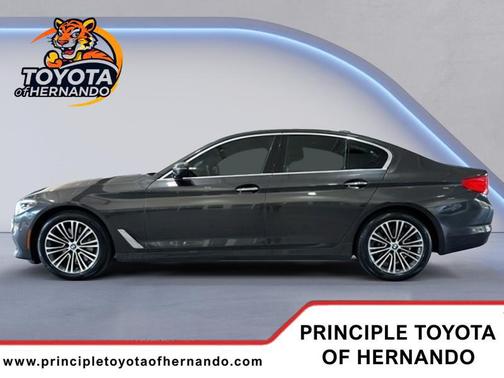 2018 BMW 540 540i