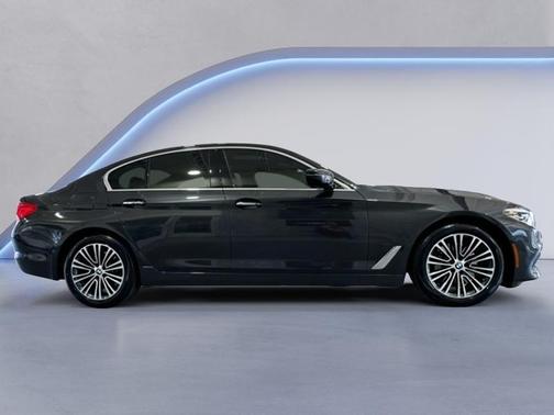 2018 BMW 540 540i