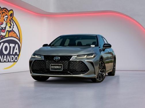 Celestial Silver Metallic 2020 Toyota Avalon Touring