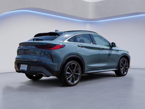 2024 INFINITI QX55 LUXE