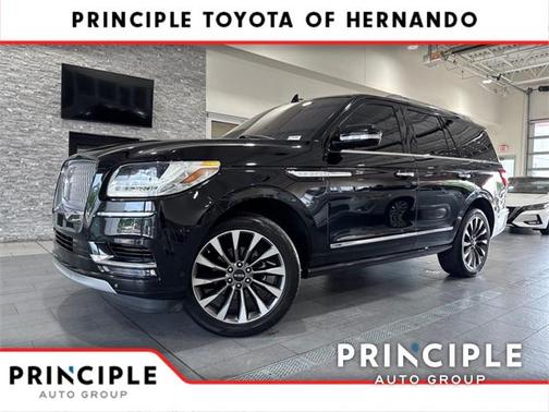 2018 Lincoln Navigator Select