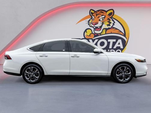 2023 Honda Accord EX 1.5T