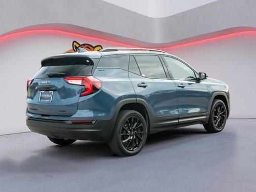 Downpour Metallic 2024 GMC Terrain SLT