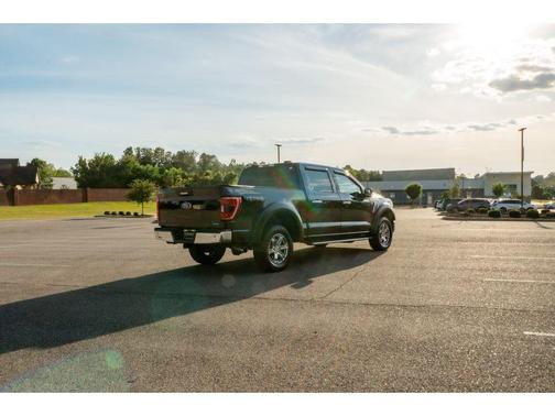 ANTIMATTER BLUE METALLIC 2021 Ford F-150 XLT
