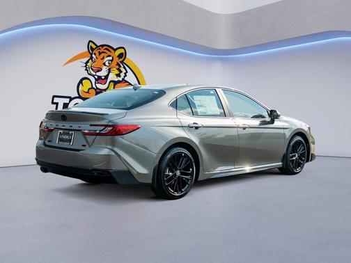 Heavy Metal 2026 Toyota Camry SE