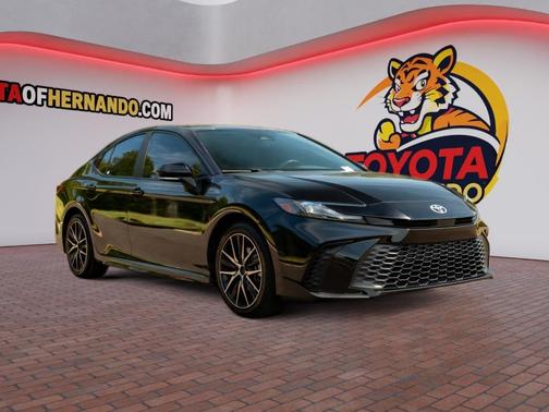 Midnight Black Metallic 2025 Toyota Camry SE