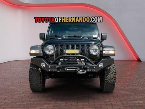 Black Clearcoat 2023 Jeep Gladiator Rubicon