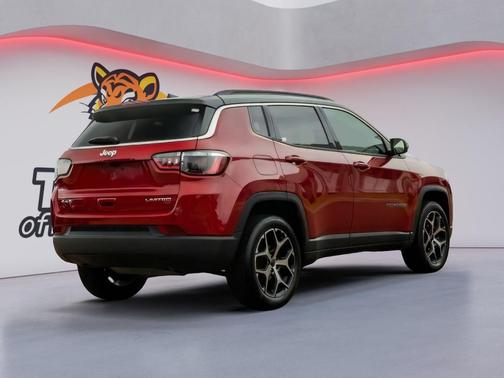 Red Hot Pearlcoat 2025 Jeep Compass Limited