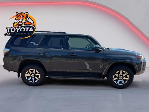 2024 Toyota 4Runner TRD Off Road