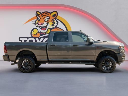 Granite Crystal Metallic Clearcoat 2025 RAM 2500 Tradesman