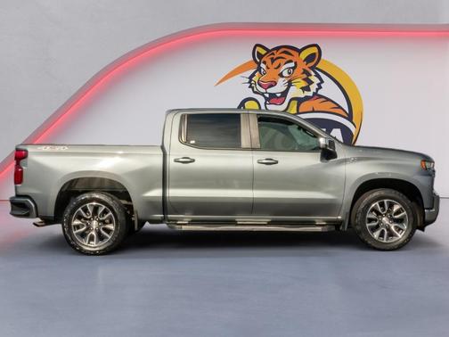 Satin Steel Metallic 2021 Chevrolet Silverado 1500 LT