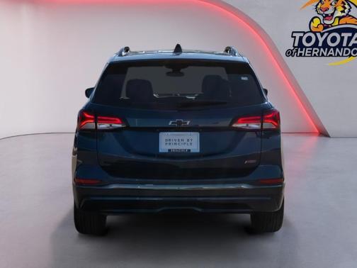 2022 Chevrolet Equinox FWD RS