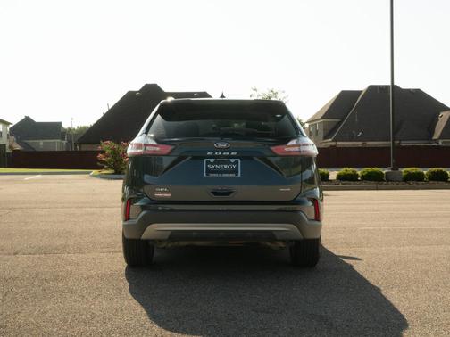 Stone Blue Metallic 2022 Ford Edge SEL