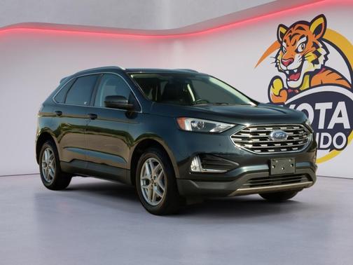 Stone Blue Metallic 2022 Ford Edge SEL