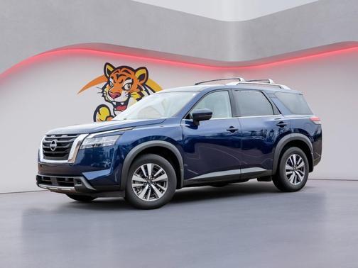 2024 Nissan Pathfinder SL 4WD