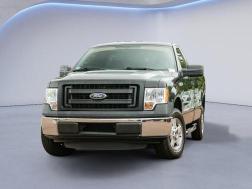 TUXEDO BLACK METALLIC 2013 Ford F-150 XL