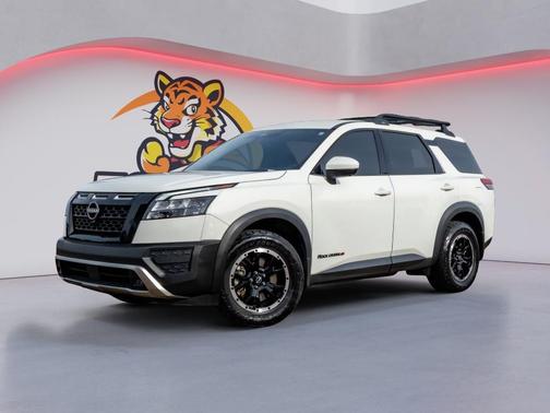2023 Nissan Pathfinder Rock Creek 4WD
