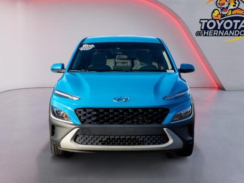 2022 Hyundai KONA SE