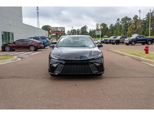 Midnight Black Metallic 2026 Toyota Camry SE