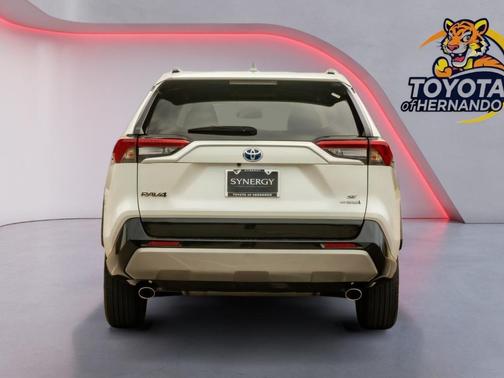 Wind Chill Pearl 2024 Toyota RAV4 Hybrid SE