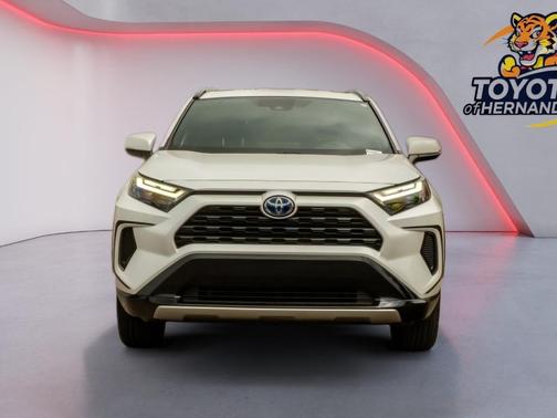 Wind Chill Pearl 2024 Toyota RAV4 Hybrid SE