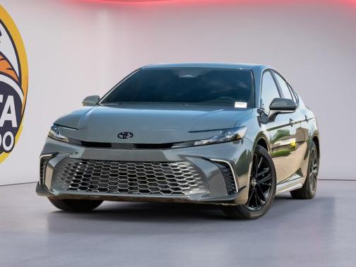 Underground 2026 Toyota Camry SE