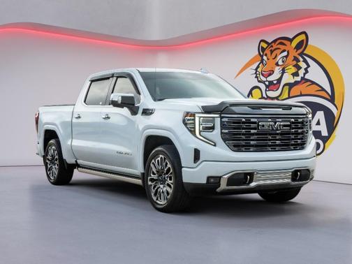Glacier White Tricoat 2026 GMC Sierra 1500 Denali Ultimate
