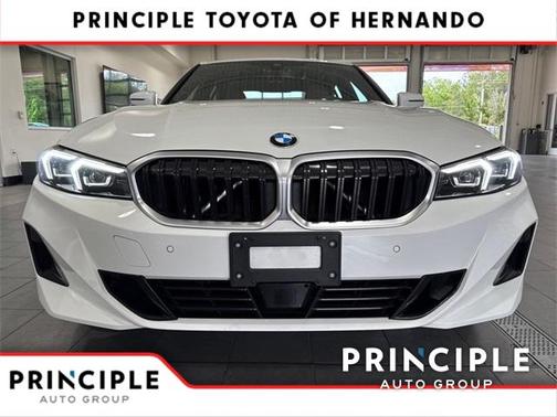 2025 BMW 330 i xDrive