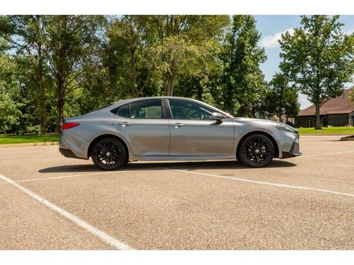 Heavy Metal 2025 Toyota Camry SE