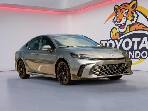 Heavy Metal 2025 Toyota Camry SE