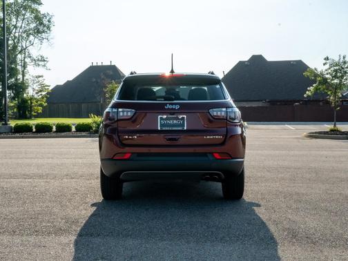 Velvet Red Pearlcoat 2022 Jeep Compass Limited