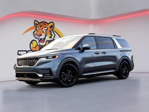 2023 Kia Carnival SX