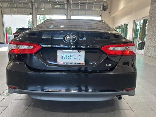 2018 Toyota Camry LE