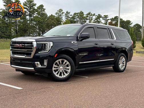 2021 GMC Yukon XL SLT
