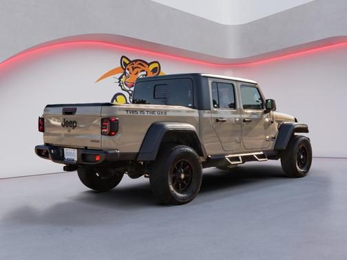 2020 Jeep Gladiator Sport S