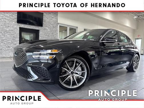 2024 Genesis G70 2.5T RWD