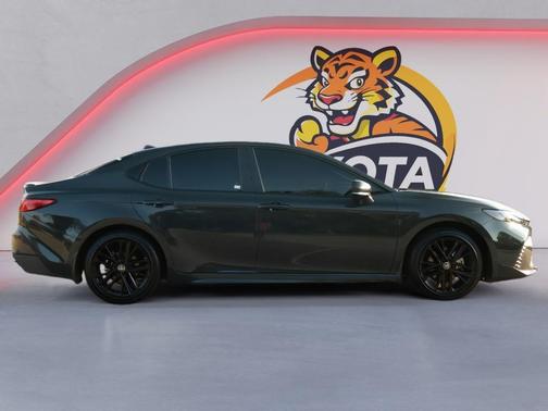 Underground 2025 Toyota Camry SE