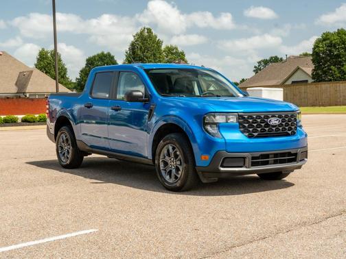 Velocity Blue 2025 Ford Maverick XLT