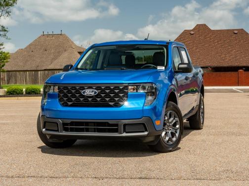 Velocity Blue 2025 Ford Maverick XLT