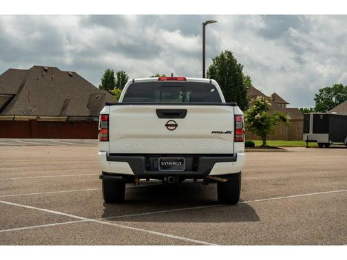 Glacier White 2023 Nissan Frontier PRO-4X